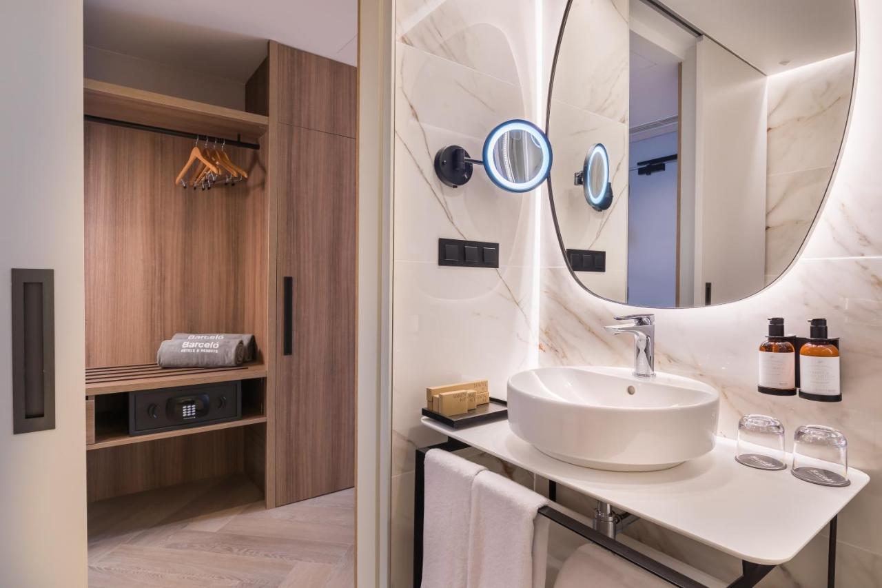 Готель Barcelo Funchal Oldtown Екстер'єр фото Bathroom